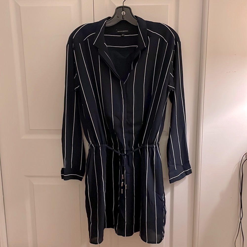 Banana Republic a very beautiful and easy to wear dress
